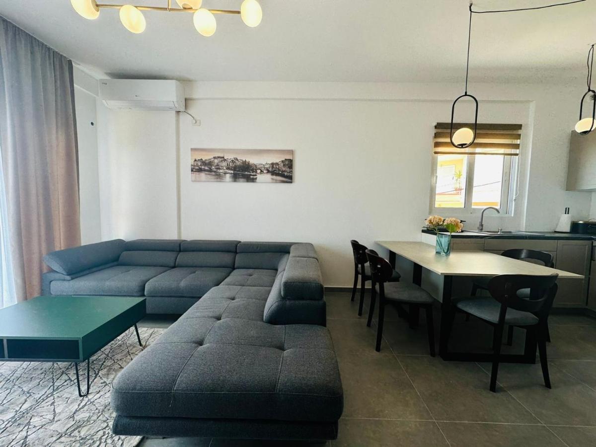 Apartment Celine Sarande Exterior photo